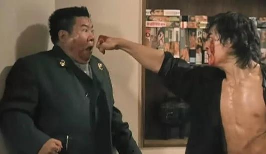 力王1991国语在线观看,激战巅峰，热血沸腾的国语在线观影之旅  第1张